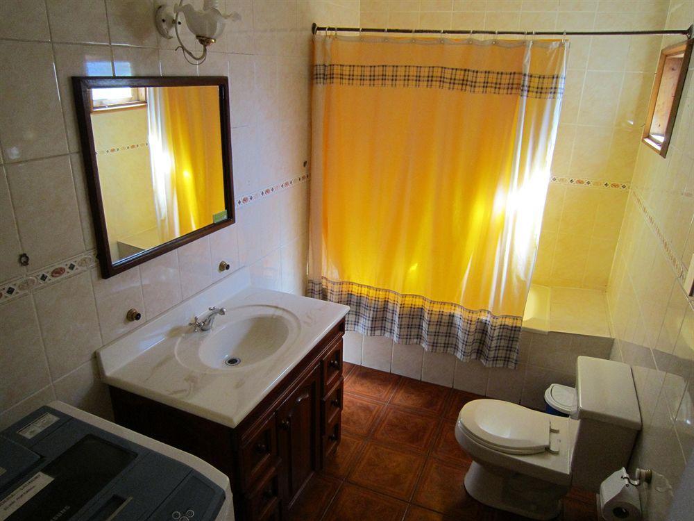 Hostal Torre De Babel Castro Eksteriør bilde